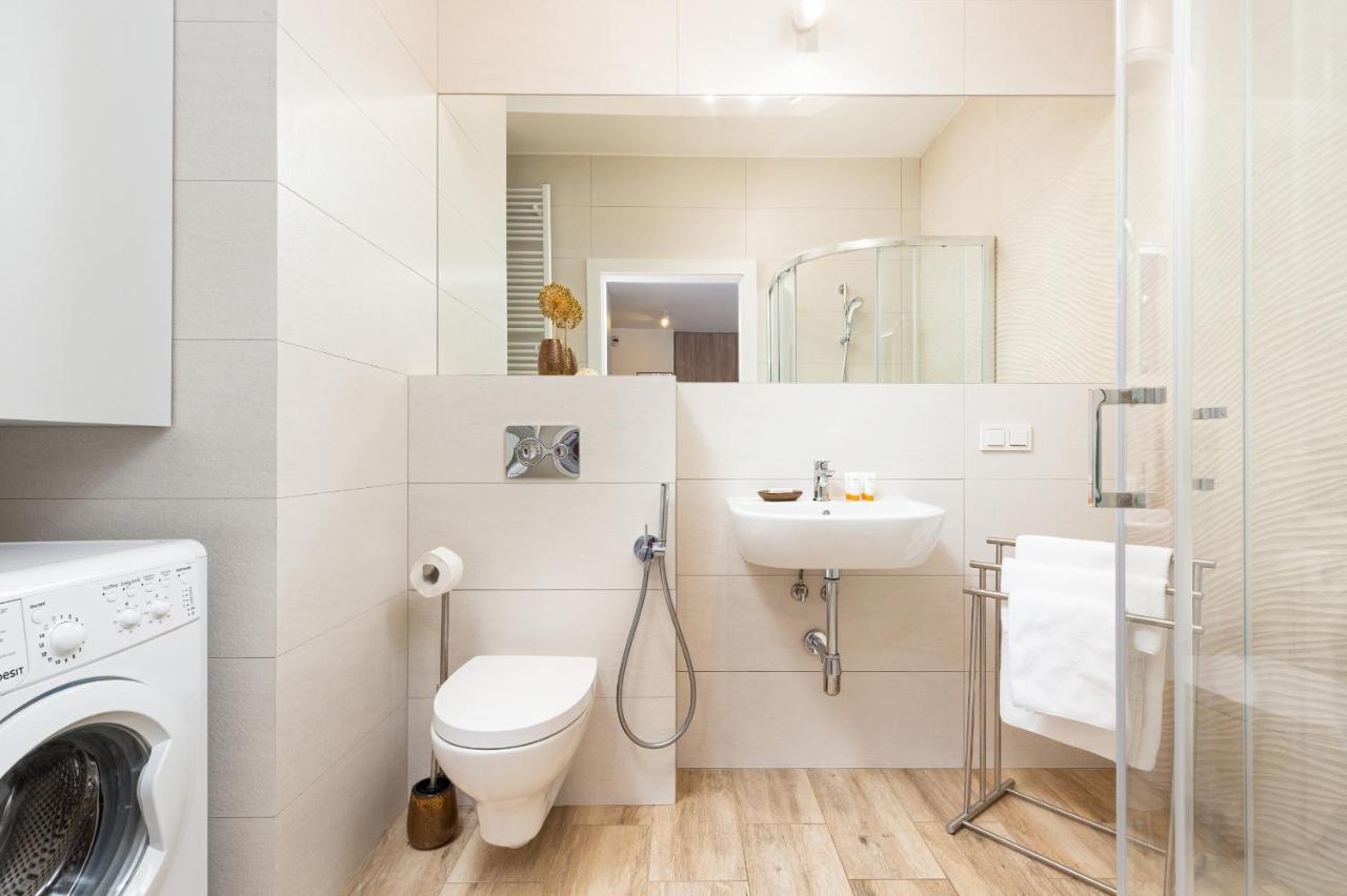 Metro Plocka Exquisite Apartments By Noclegi Renters Βαρσοβία Εξωτερικό φωτογραφία