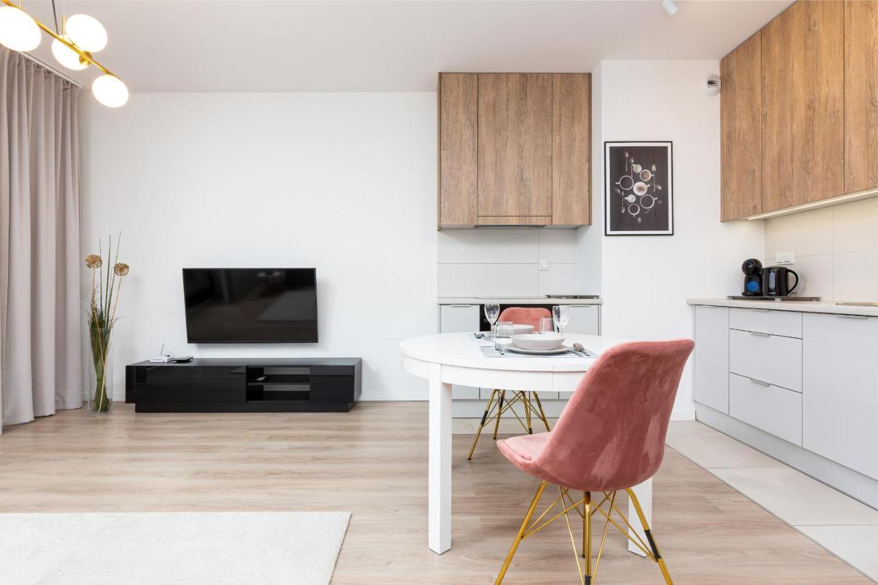 Metro Plocka Exquisite Apartments By Noclegi Renters Βαρσοβία Εξωτερικό φωτογραφία