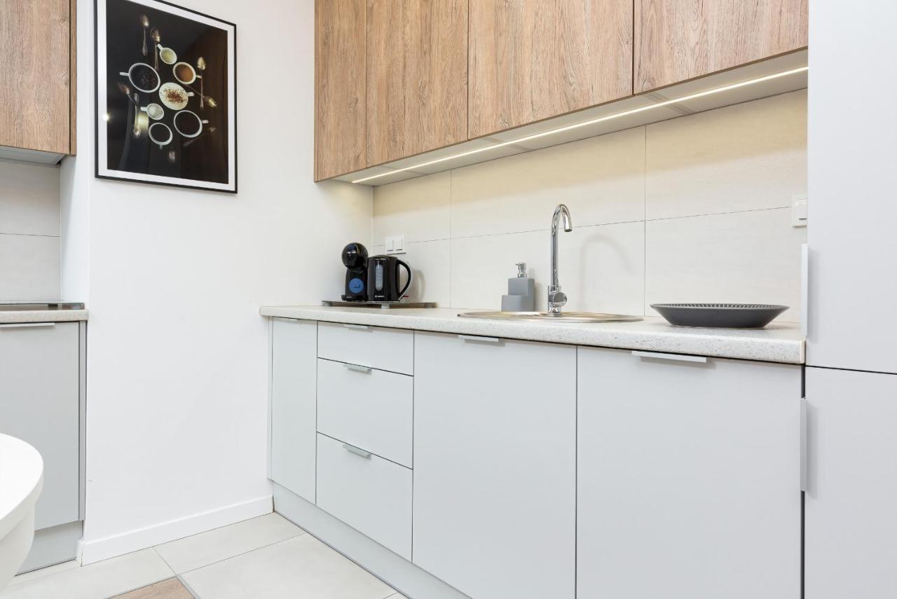 Metro Plocka Exquisite Apartments By Noclegi Renters Βαρσοβία Εξωτερικό φωτογραφία